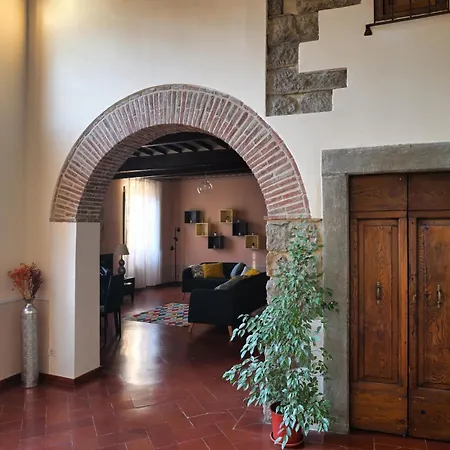 Palazzo Cofani * 아레초